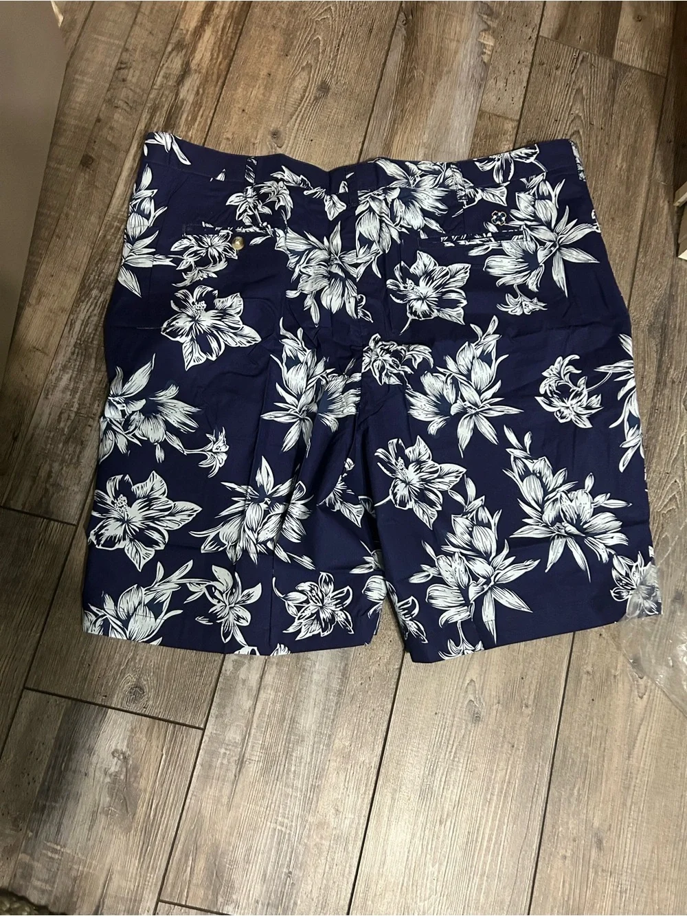 Castaway Island Nantucket Men's Navy Floral Bora Bora Print flat front shorts